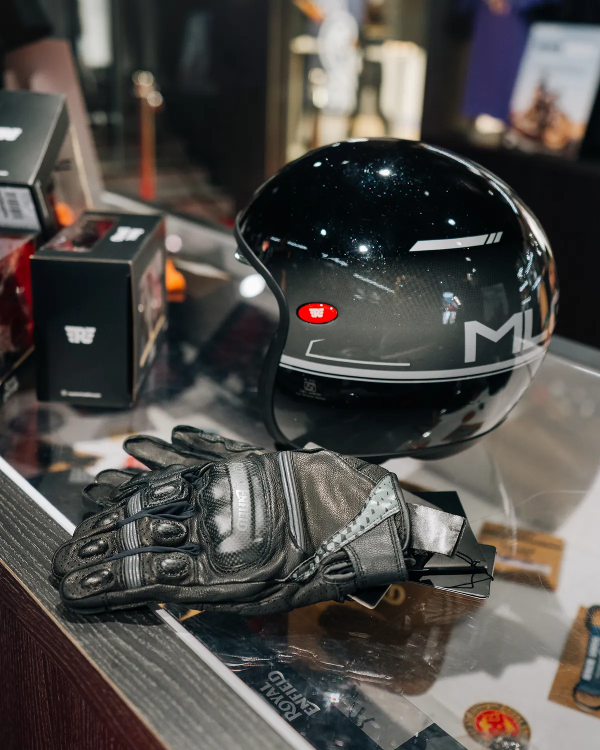 Recensione Royal Enfield Black Weeks 2026: sconti fino al 40%